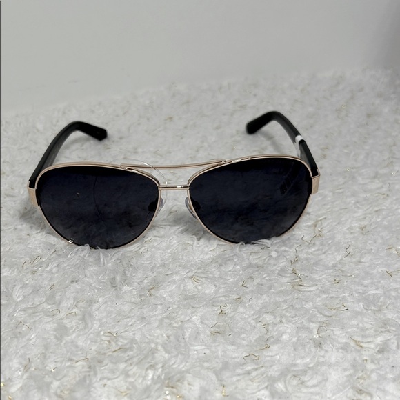 Marc Jacobs Black Frame Glasses aviator style